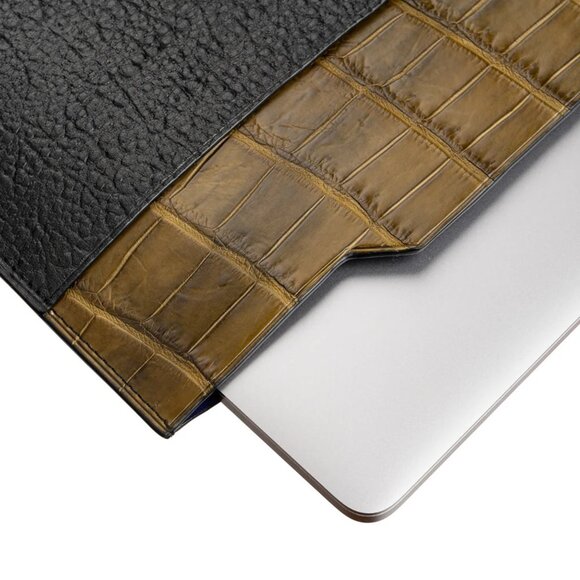 Luxury Alligator Leather Laptop Case – Handmade Yellowish Brown Color - Picture 4 of 5